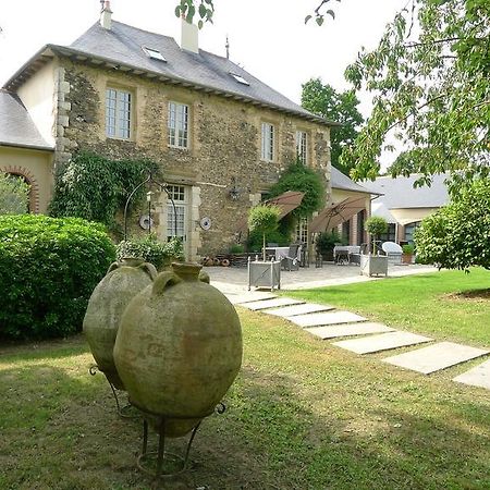 Bed and Breakfast Les Demeures De Marie Pacé Zewnętrze zdjęcie